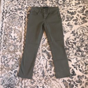 Rock and Republic ankle length Capri Jean